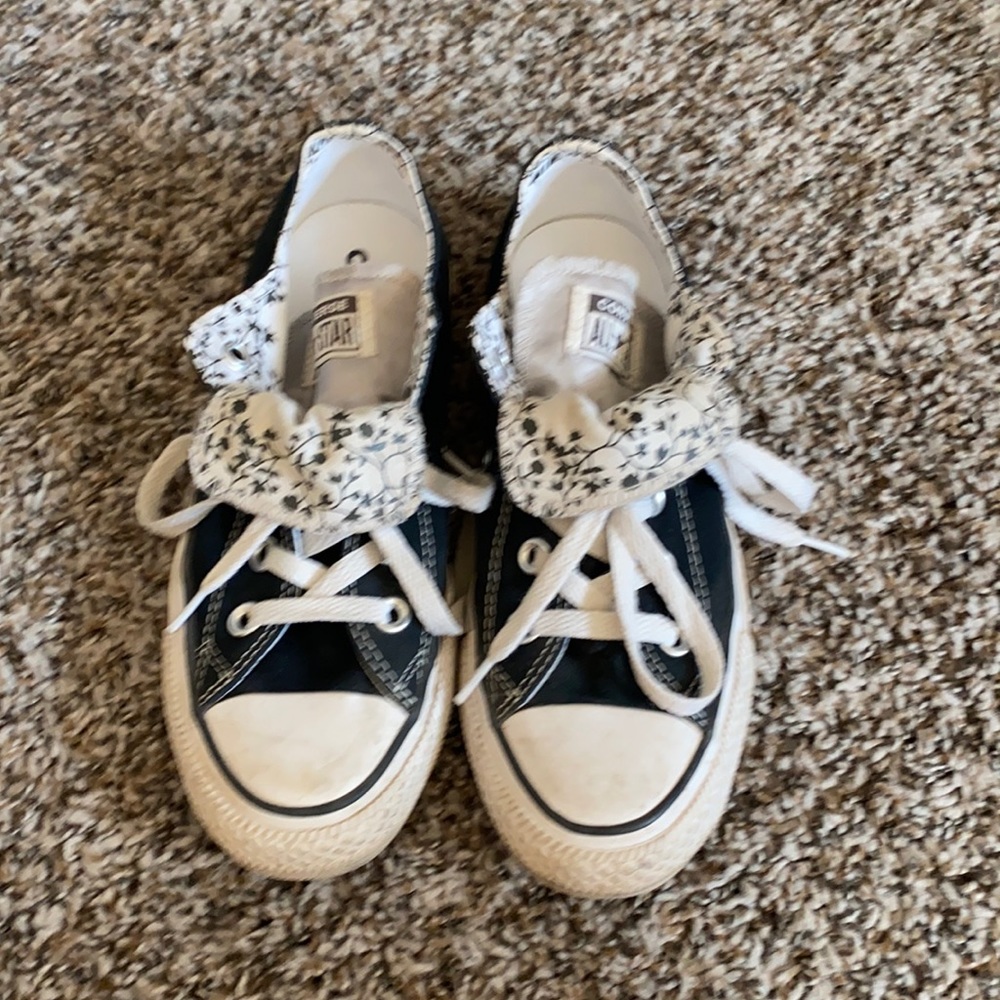 Women’s Converse shoes
